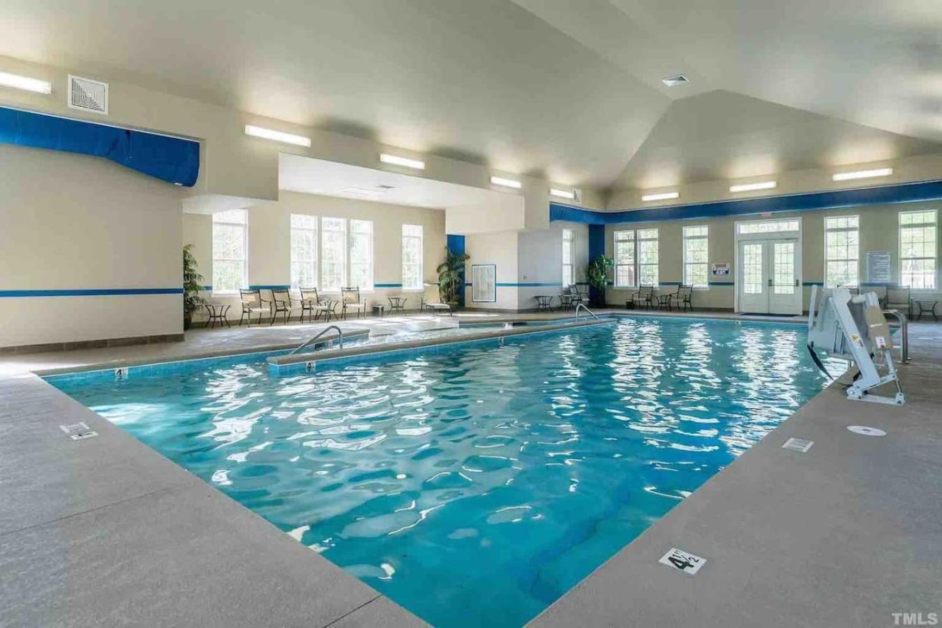 The Villas Buckingham 10 Mins To Rdu Airport Duke Downtown Дарем Экстерьер фото